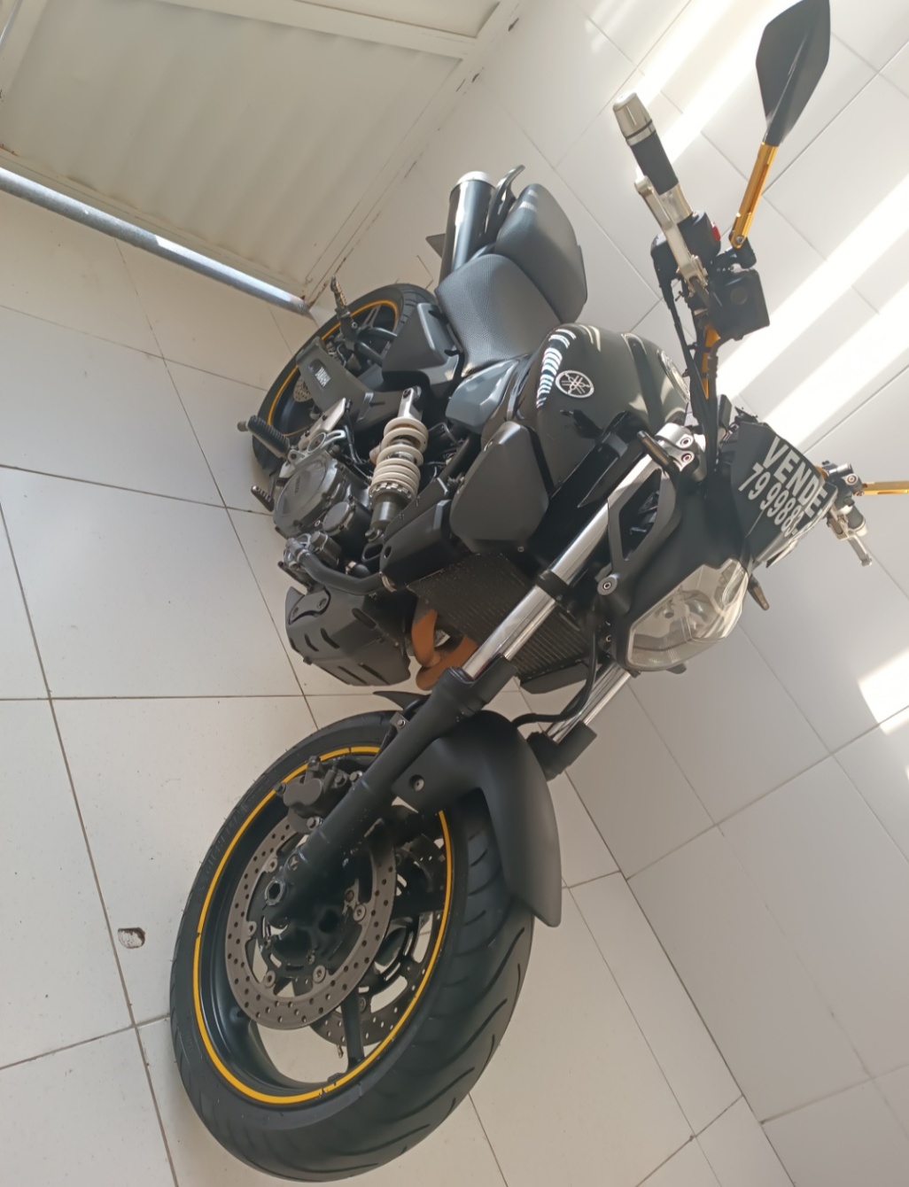 YAMAHA MT-03 660cc 2008 - miniatura 4