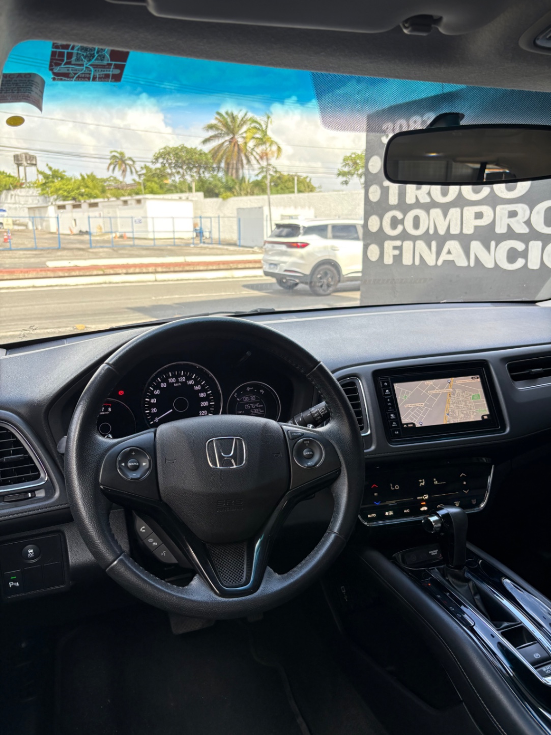 Honda HR-V EXL 2020 - miniatura 3