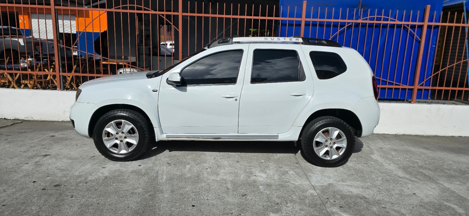 RENAULT DUSTER DYNAMIQUE 1.6 - miniatura 2