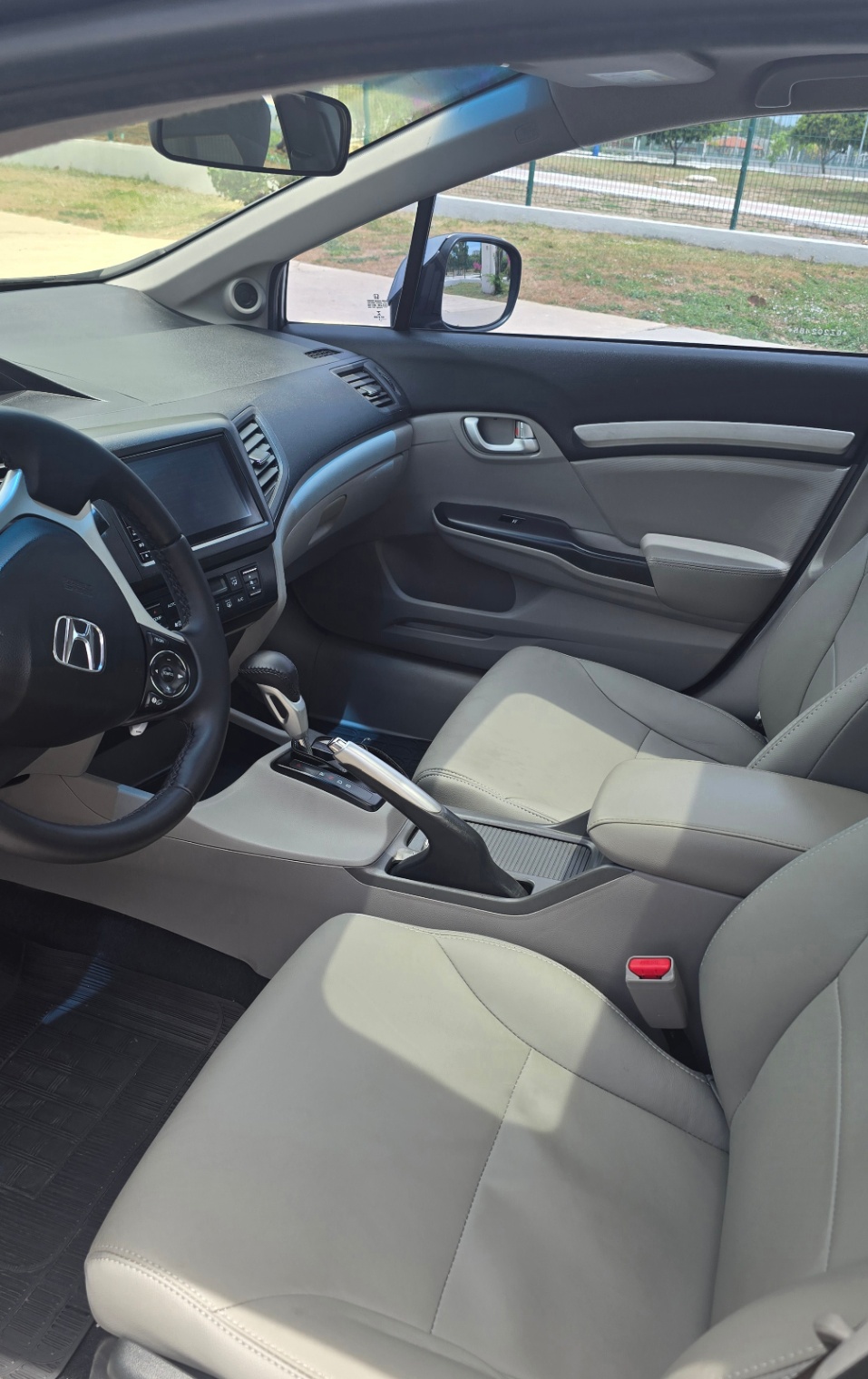 Honda Civic Sedan EXR 2.0 Flexone 16V Aut. 4P 2016 - miniatura 3