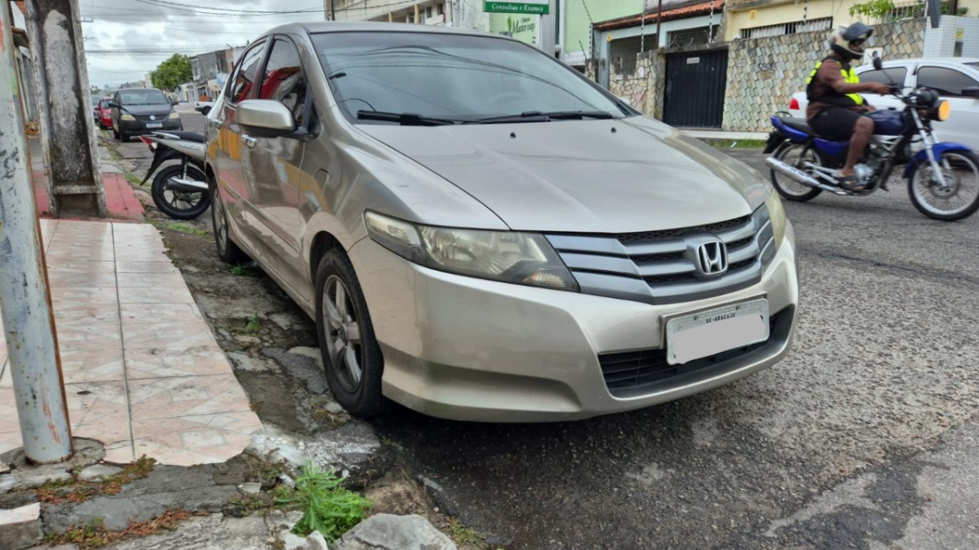 Honda City DX 1.5 - miniatura 2