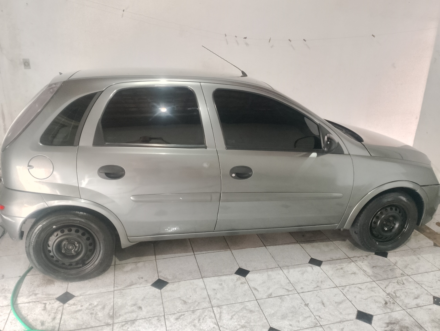 Corsa Hatch Max - miniatura 2