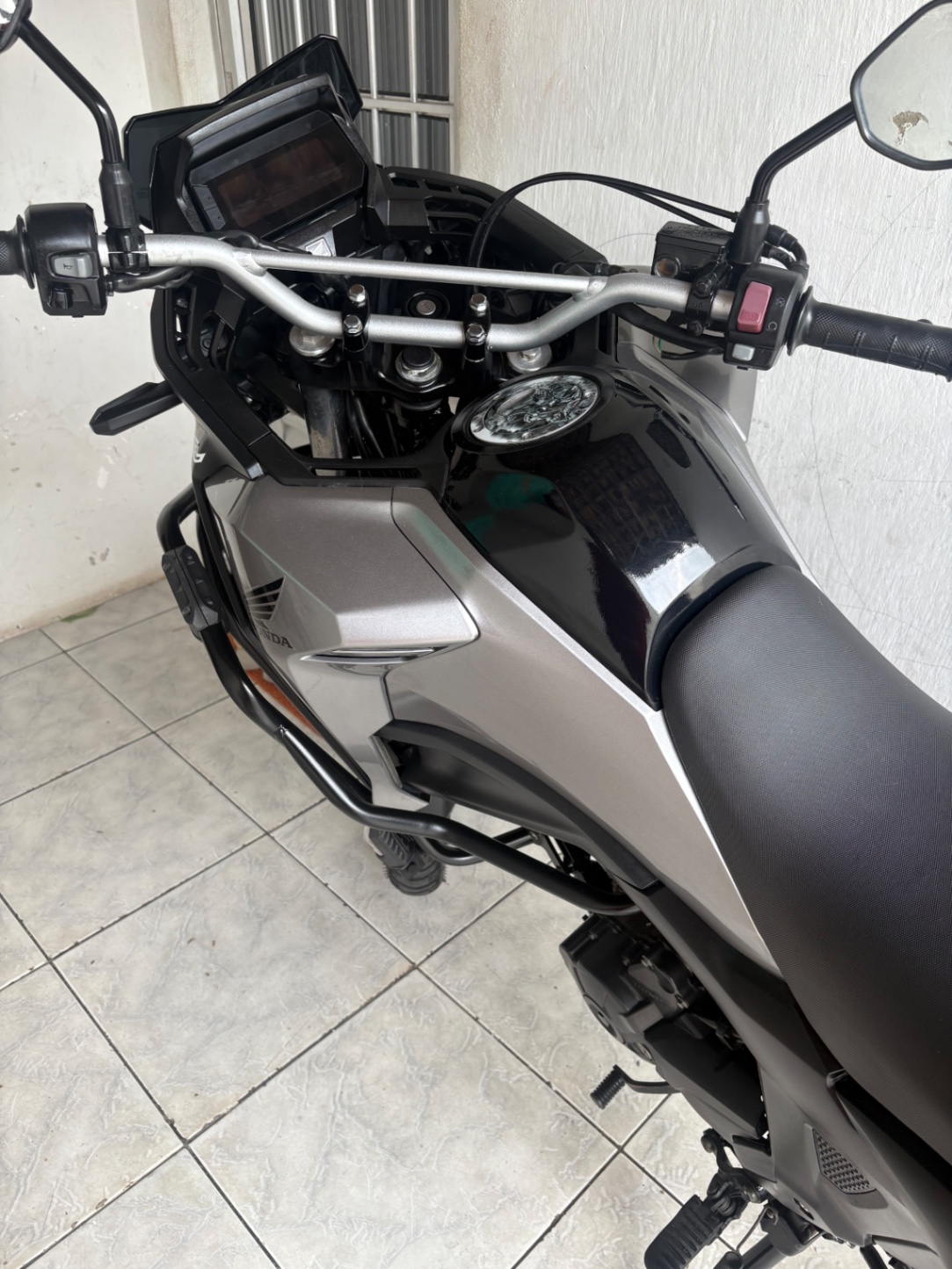 Sahara 300 24/24- Único dono- 23 mil km- Aceito Financiamento - miniatura 3