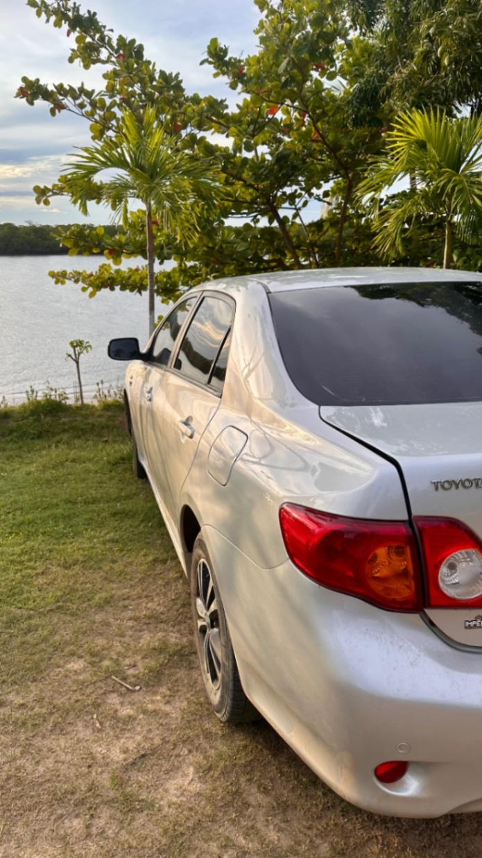 Corolla 1.8 Automático - miniatura 3