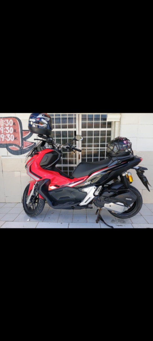 Honda ADV