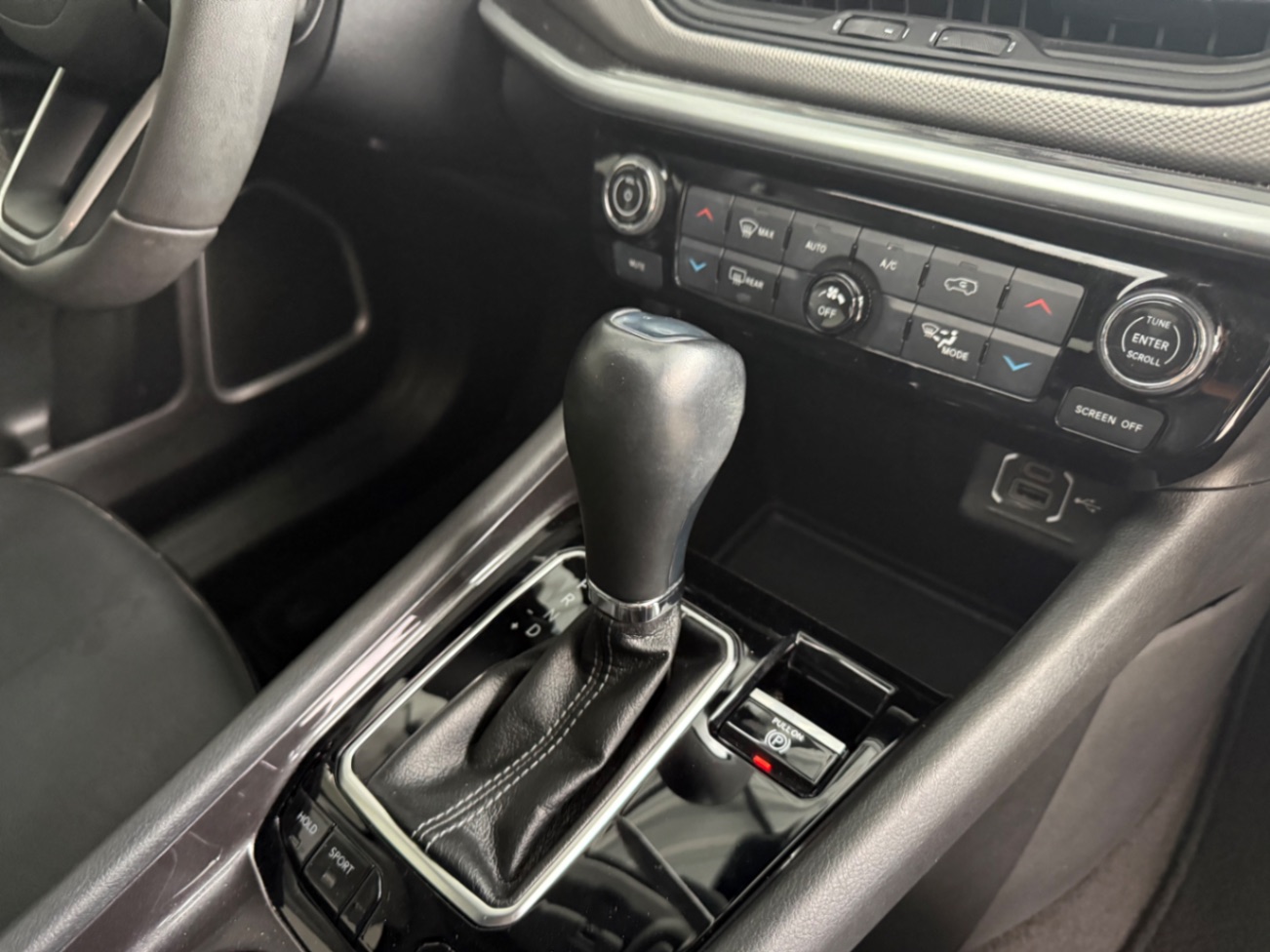 Jeep compass - miniatura 2