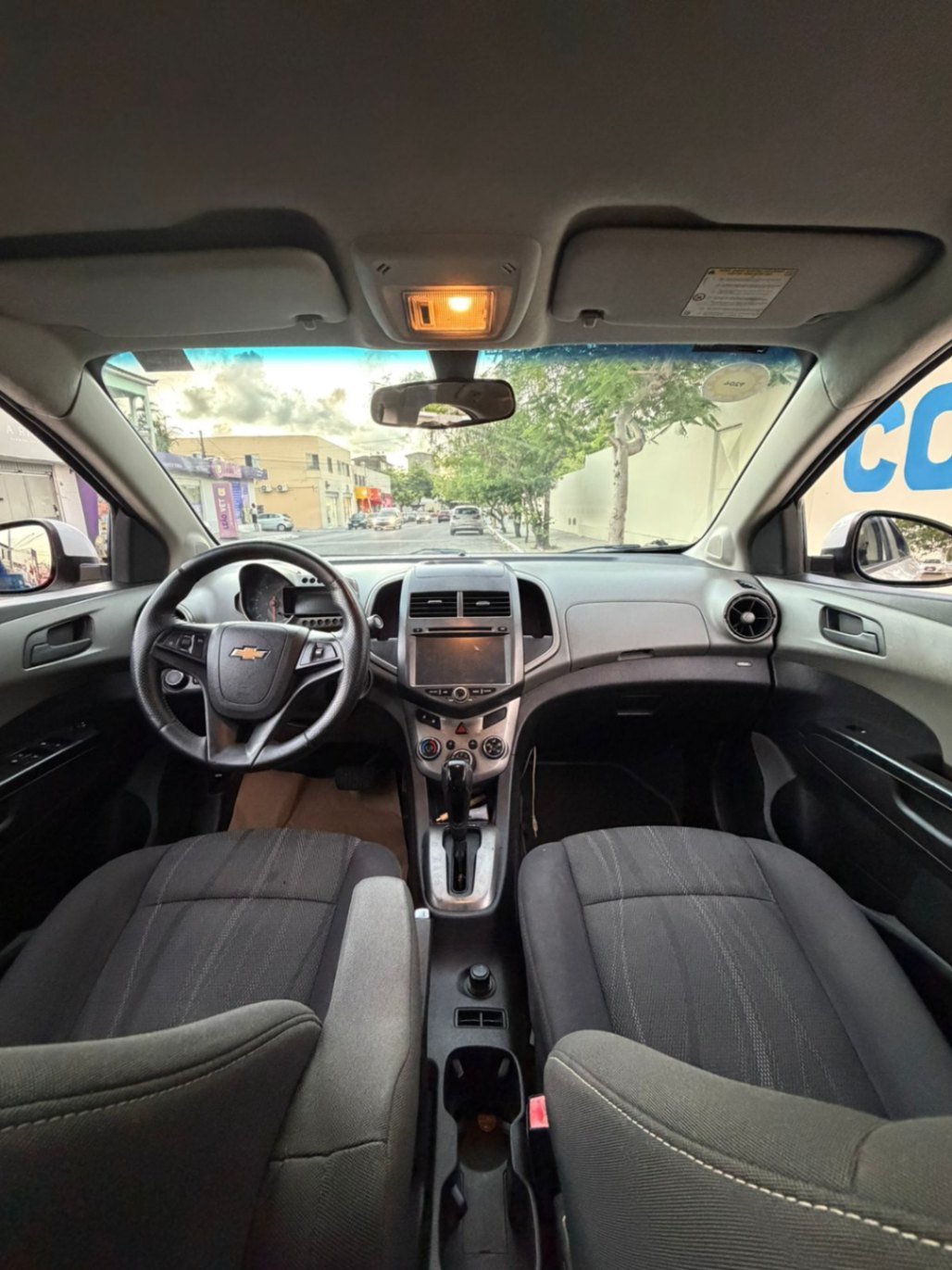 Chevrolet Sonic - miniatura 2