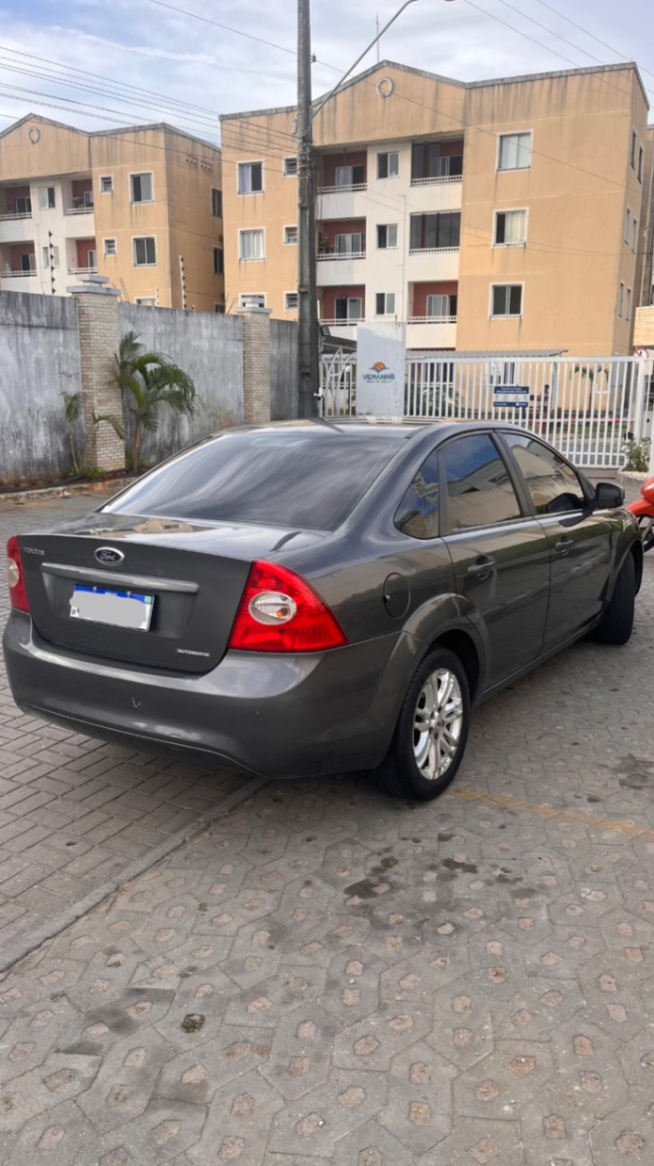 Ford Focus  Automático 2.0 Duratec - miniatura 2