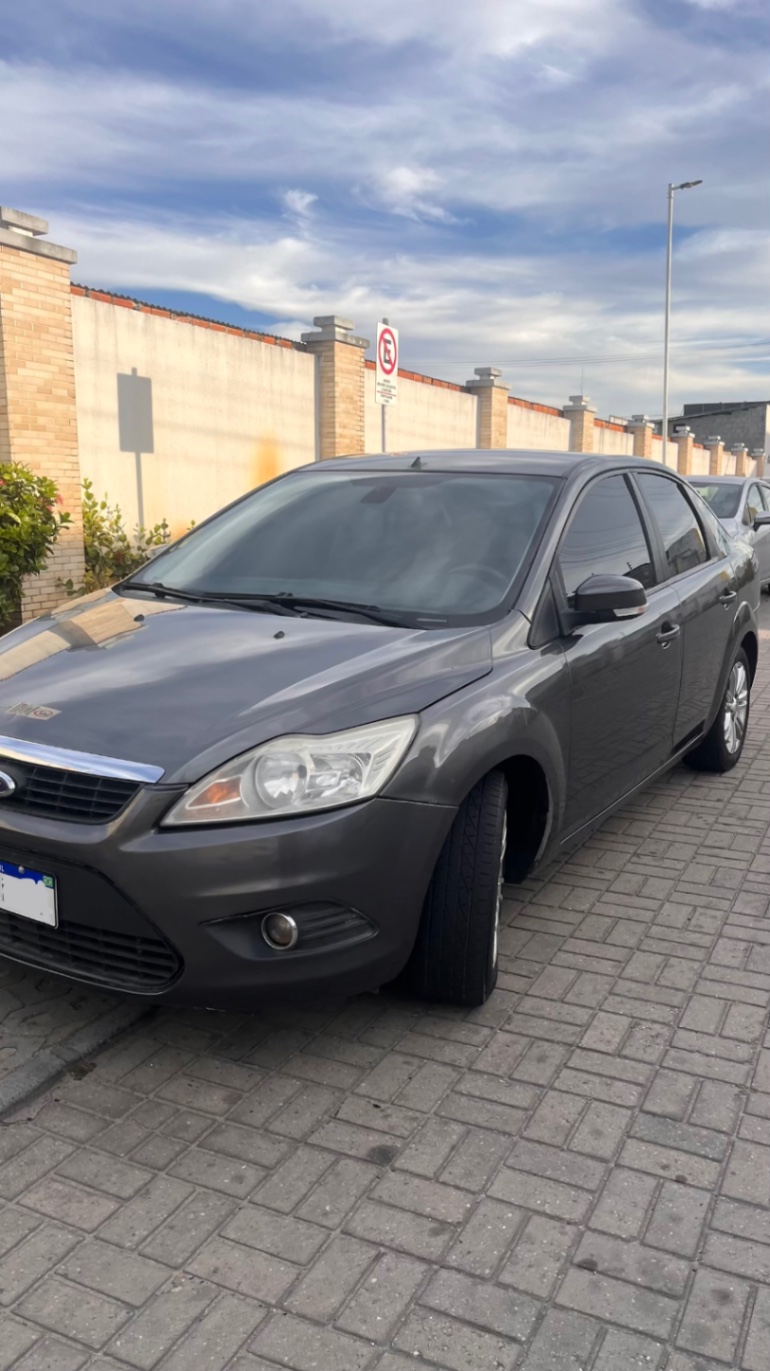 Ford Focus  Automático 2.0 Duratec