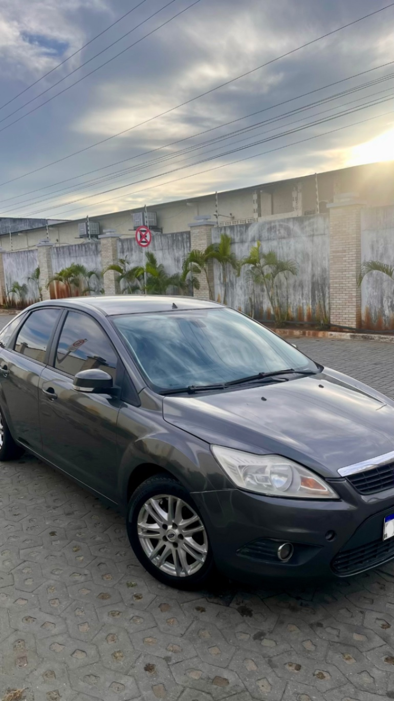 Ford Focus  Automático 2.0 Duratec - miniatura 3