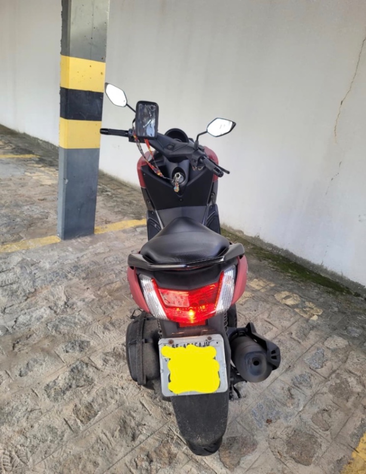 Nmax Yamaha - miniatura 4