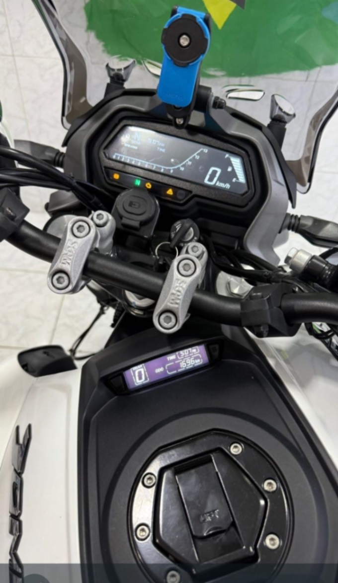 Bajaj Dominar 400 CV - miniatura 3