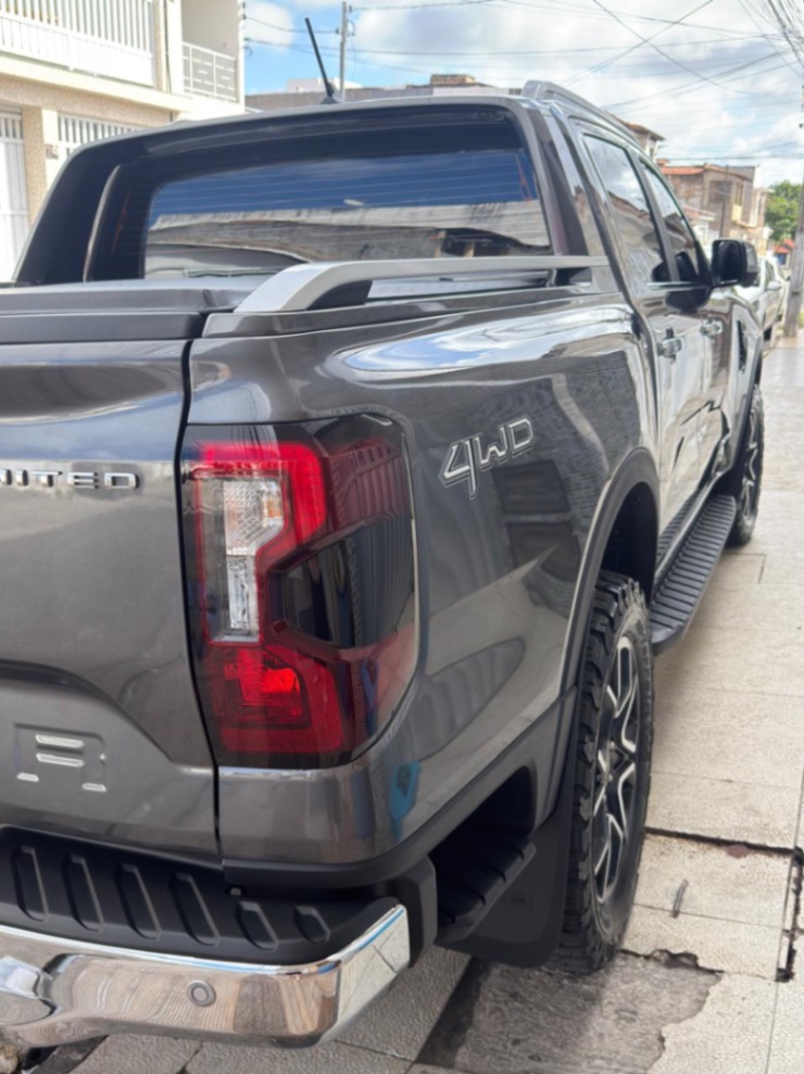 Ford Ranger Limited Plus - miniatura 3