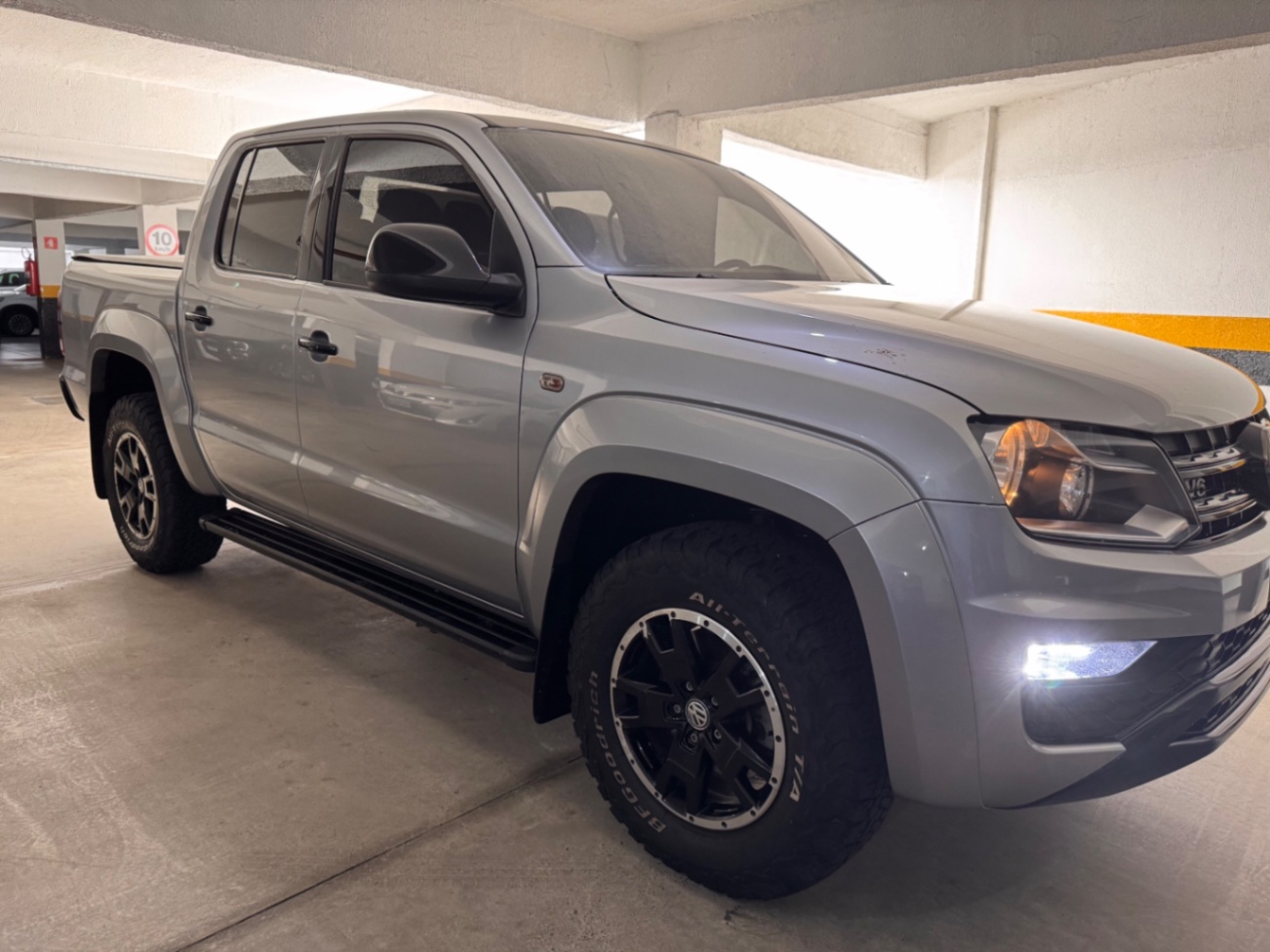 Amarok Confortline 3.0 V6 - miniatura 3