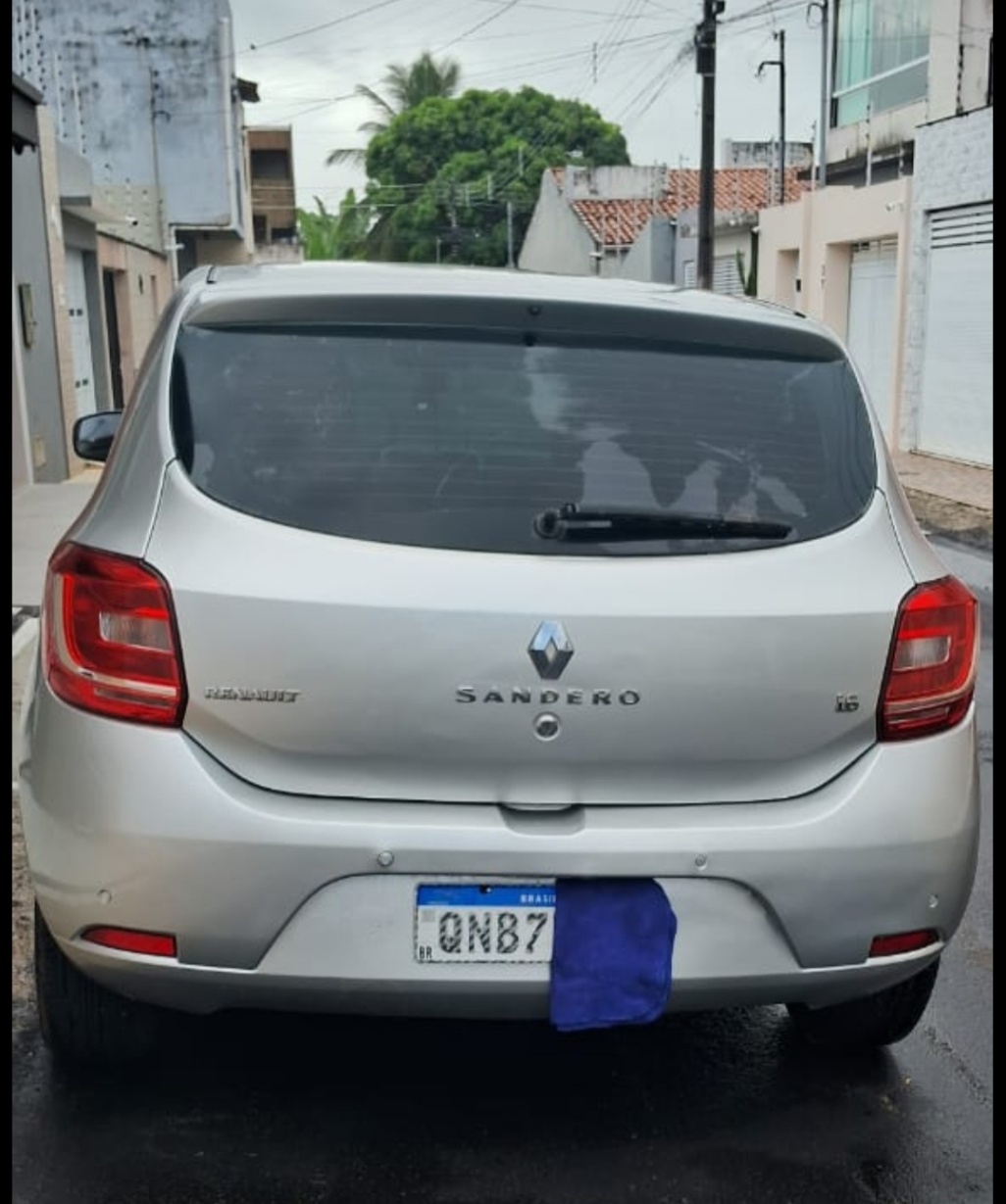Renault Sandero - miniatura 4