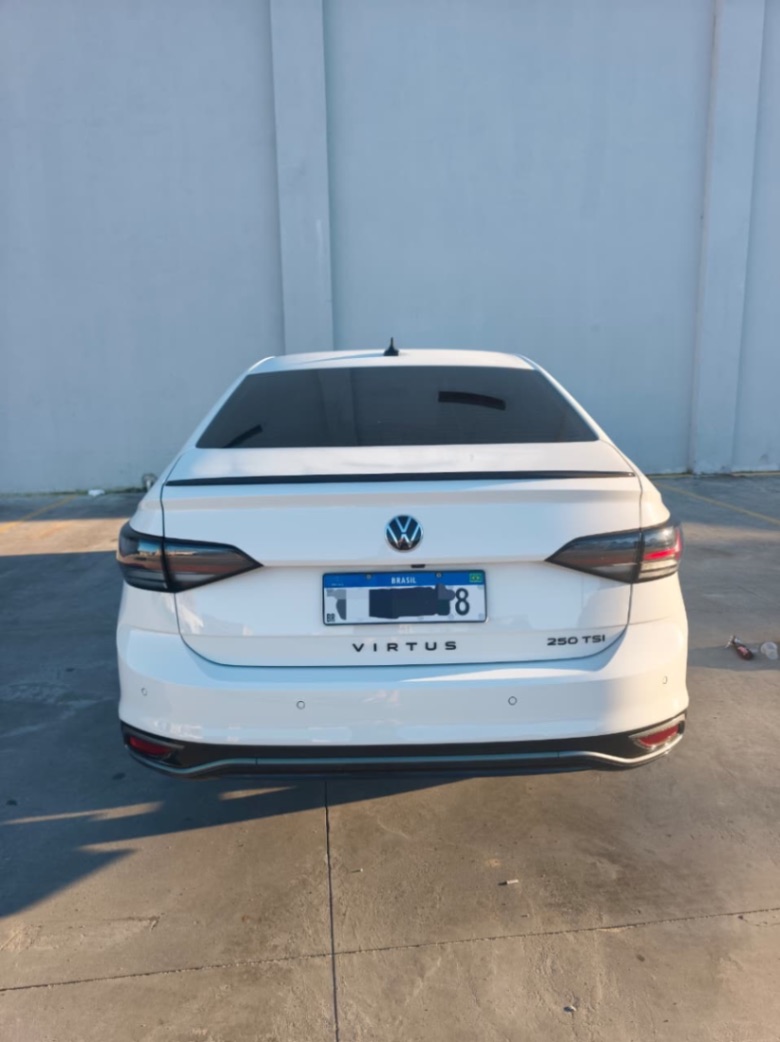 Virtus Exclusive 1.4 Turbo TSI 250 - miniatura 4
