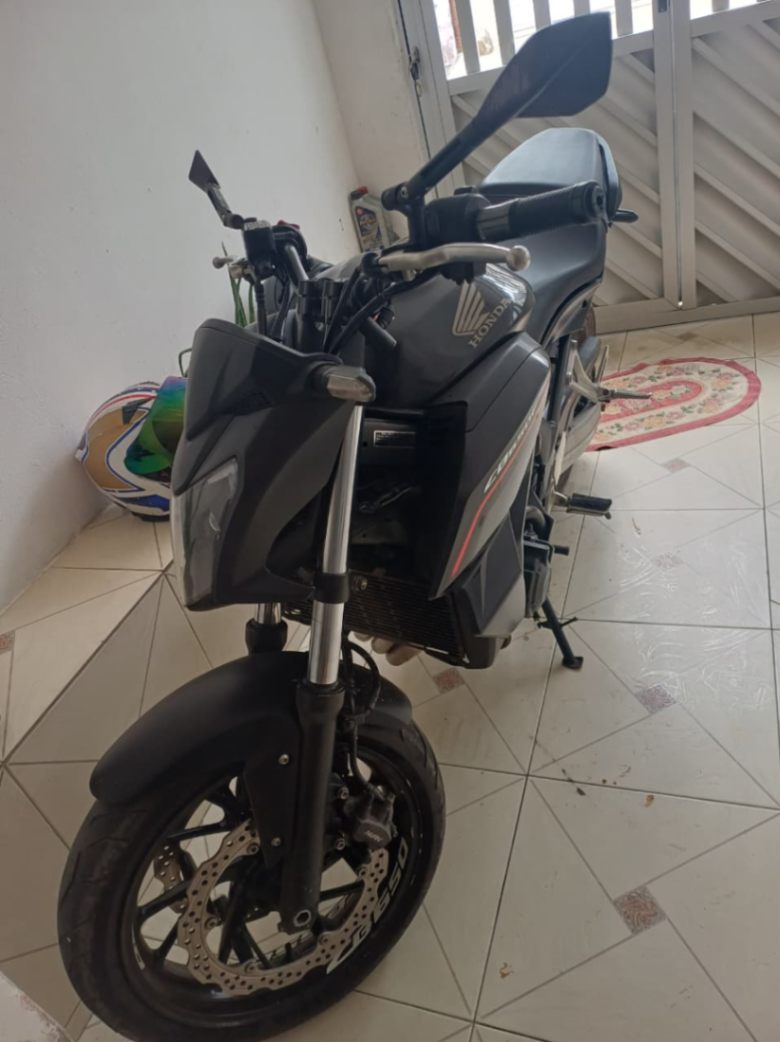 CB 650F
