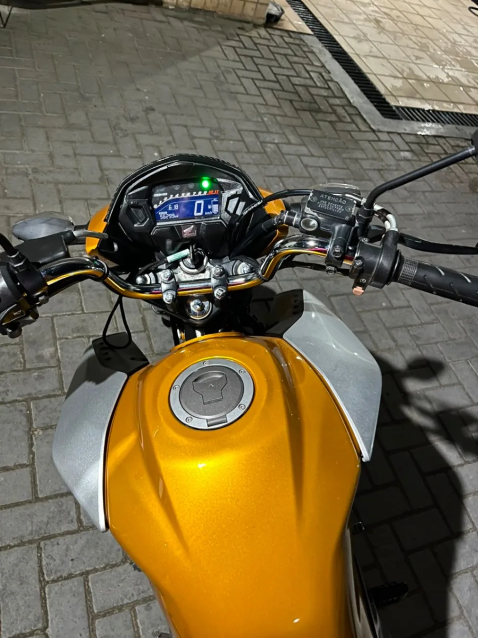 Honda Titan - miniatura 4
