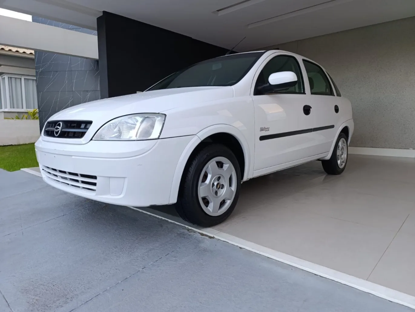 Corsa Maxx 1.8